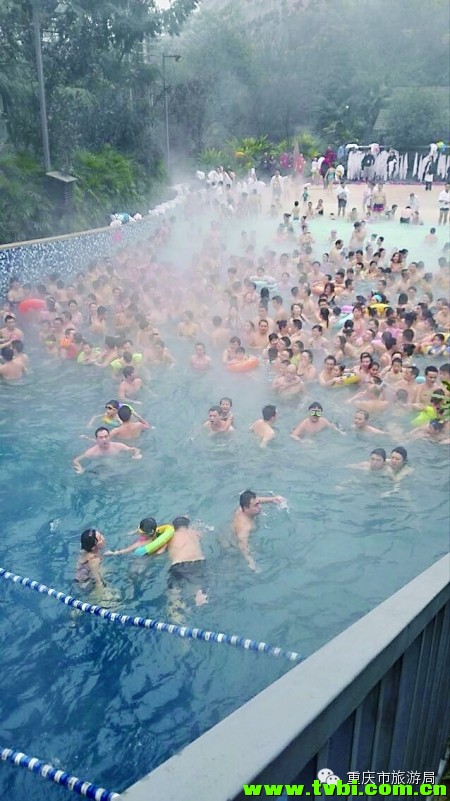 【元旦综述】元旦三天揽客642万人次 旅游进账34亿