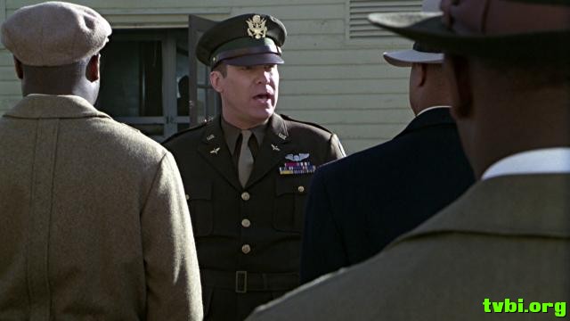 塔斯克基飞行员.The.Tuskegee.Airmen.1995.1080p.BluRay.x264-HD4U